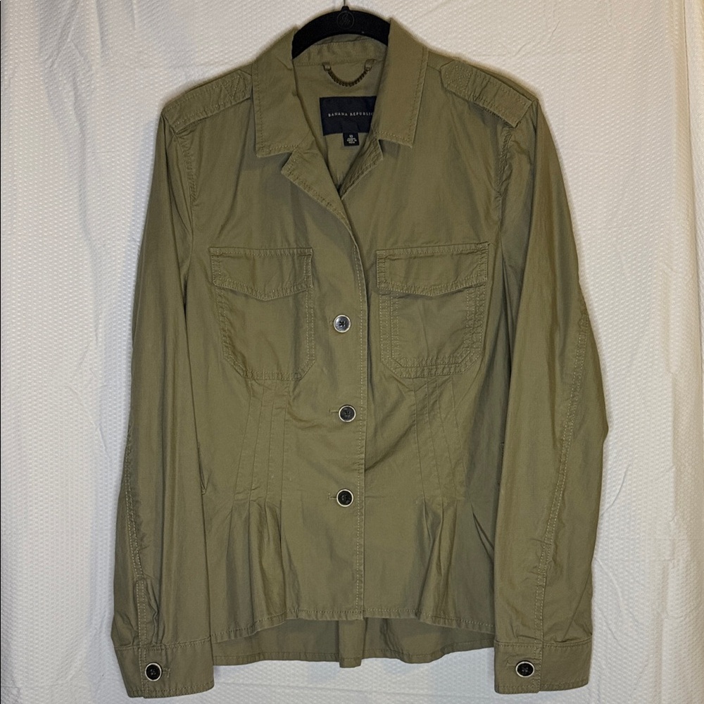 Banana Republic Pleated Button Up Lightweight Olive Utility Jacket Size 10